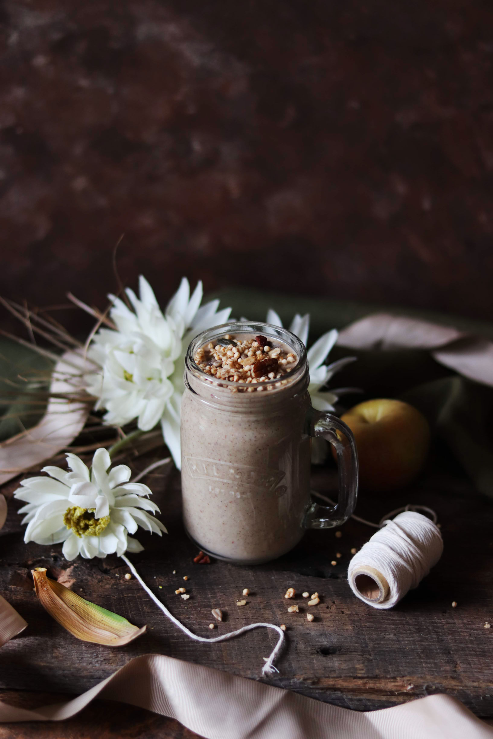 Apple and cinnamon smoothie