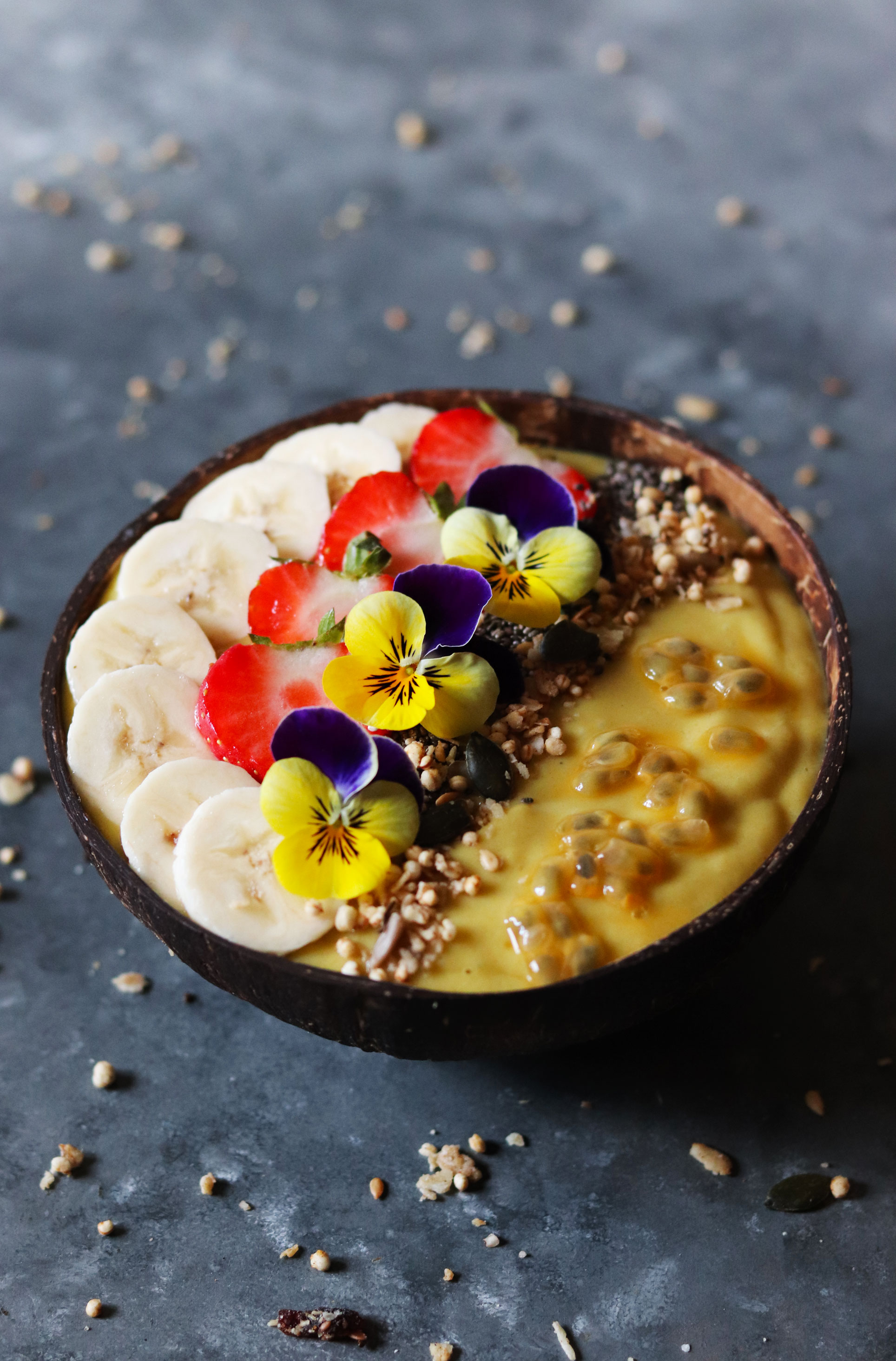 Tropical Mango smoothie bowl