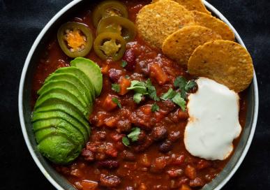 Slow cooker veggie chilli