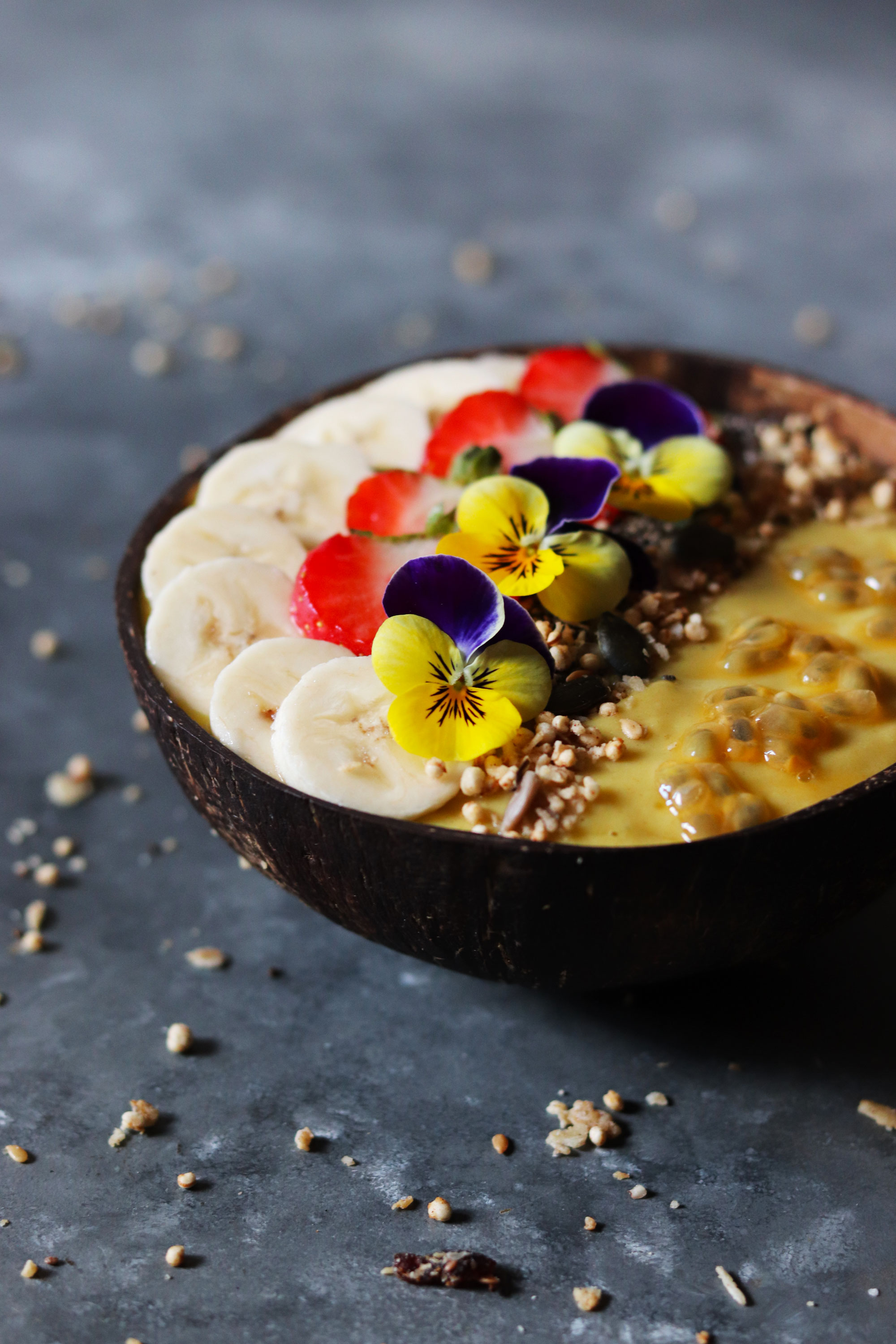 Tropical Mango smoothie bowl