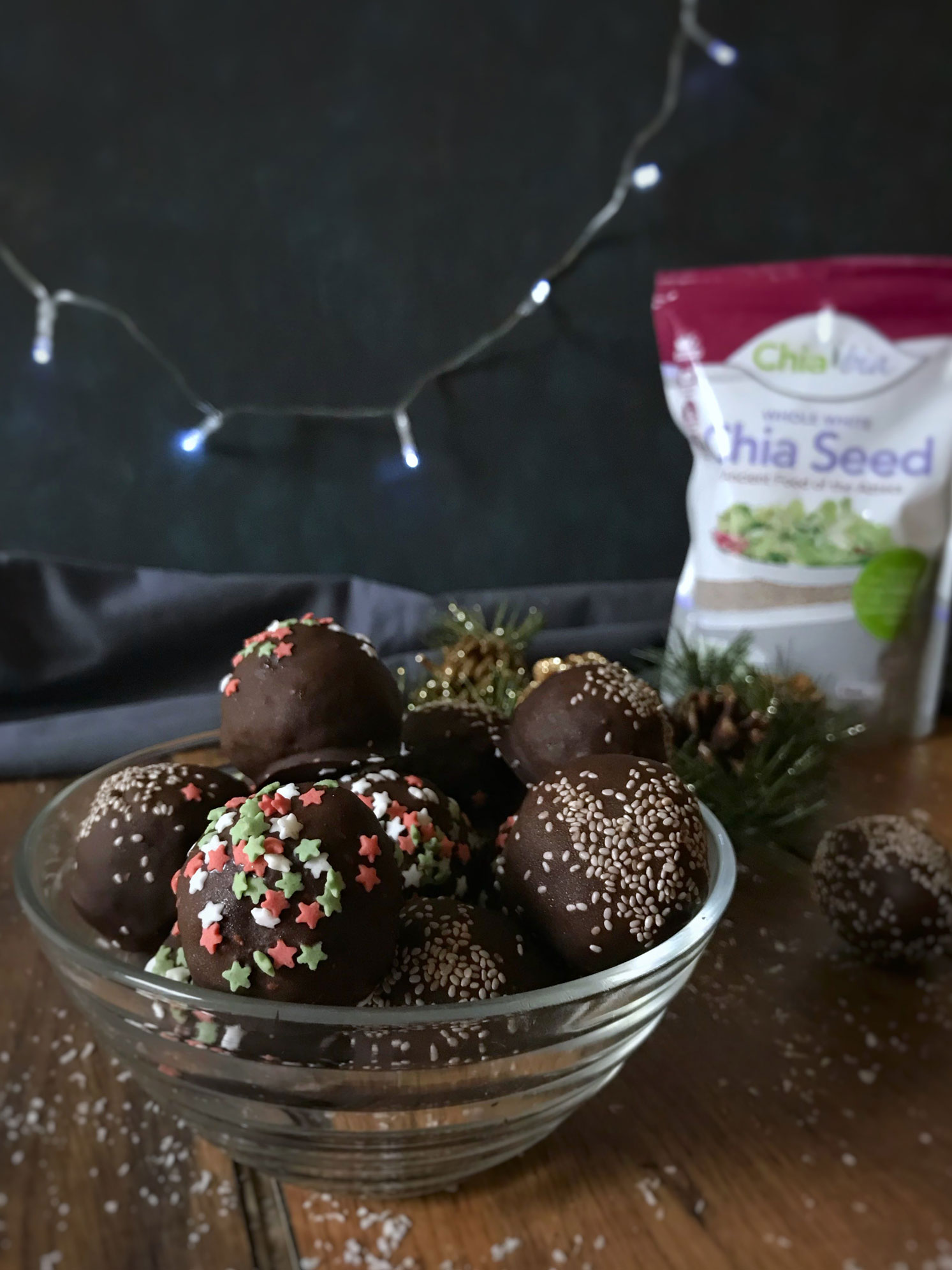 Chia no bake cake pops