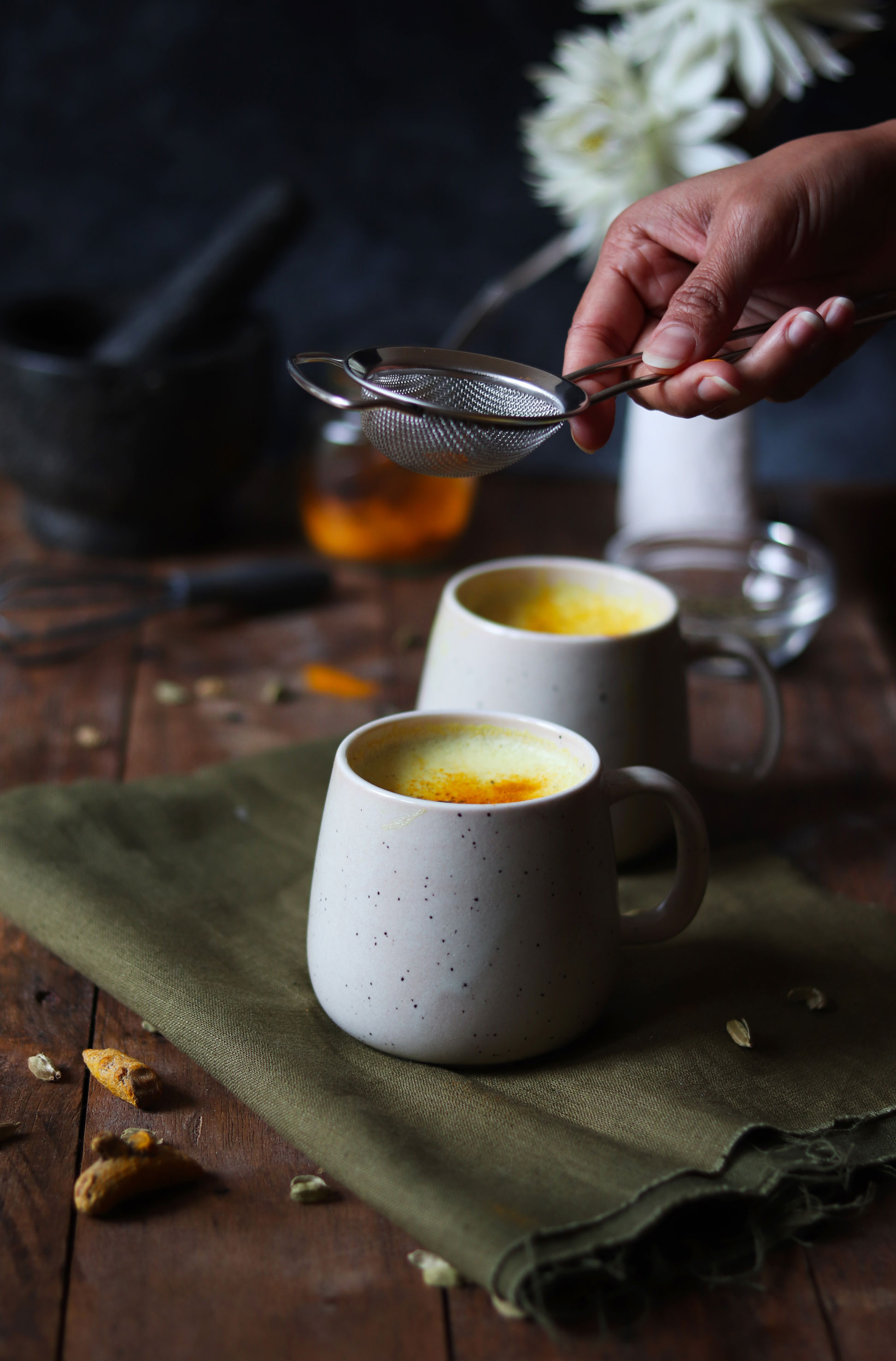 Turmeric and cardamom latte