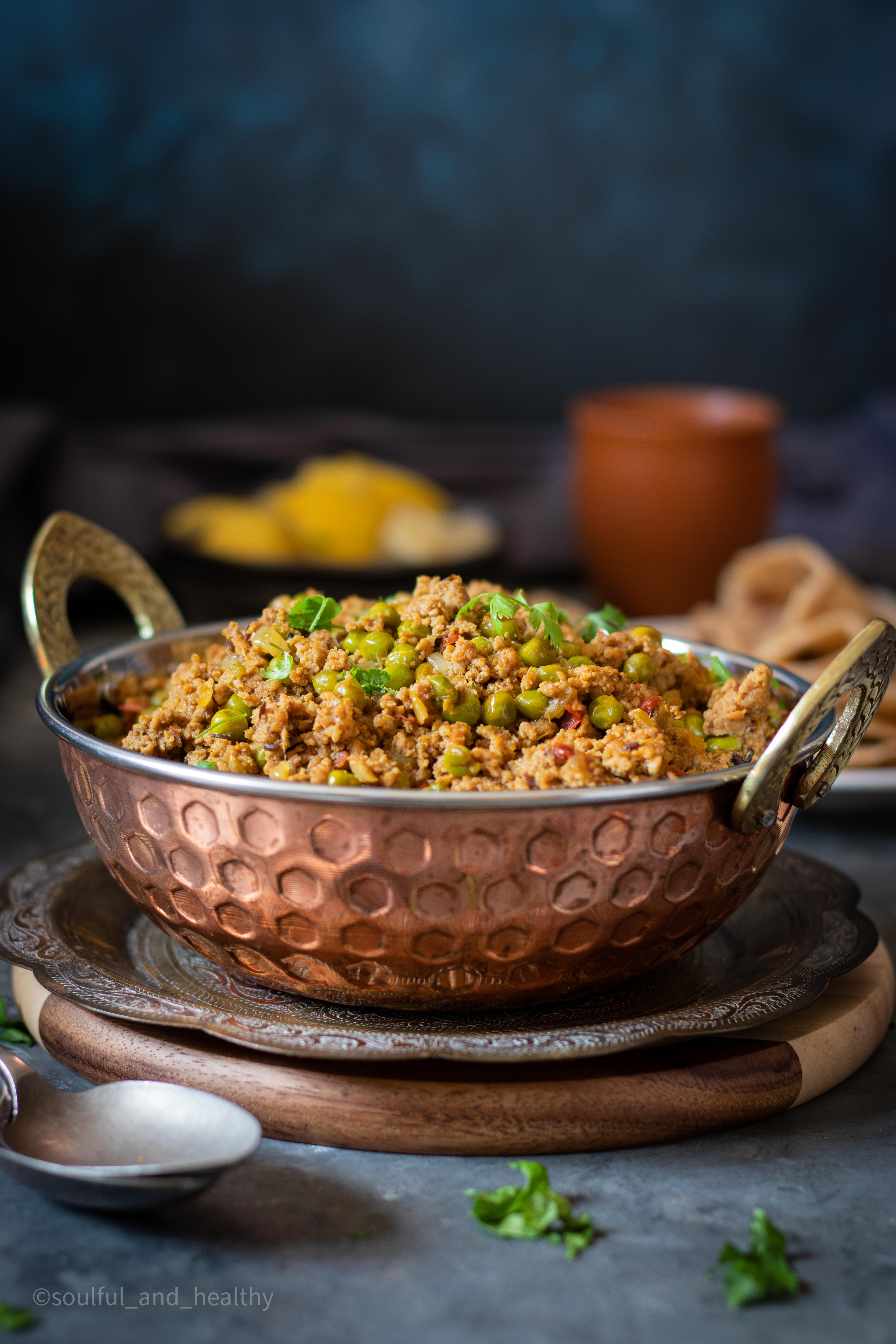 Keema Matar (Lamb mince with green peas curry)