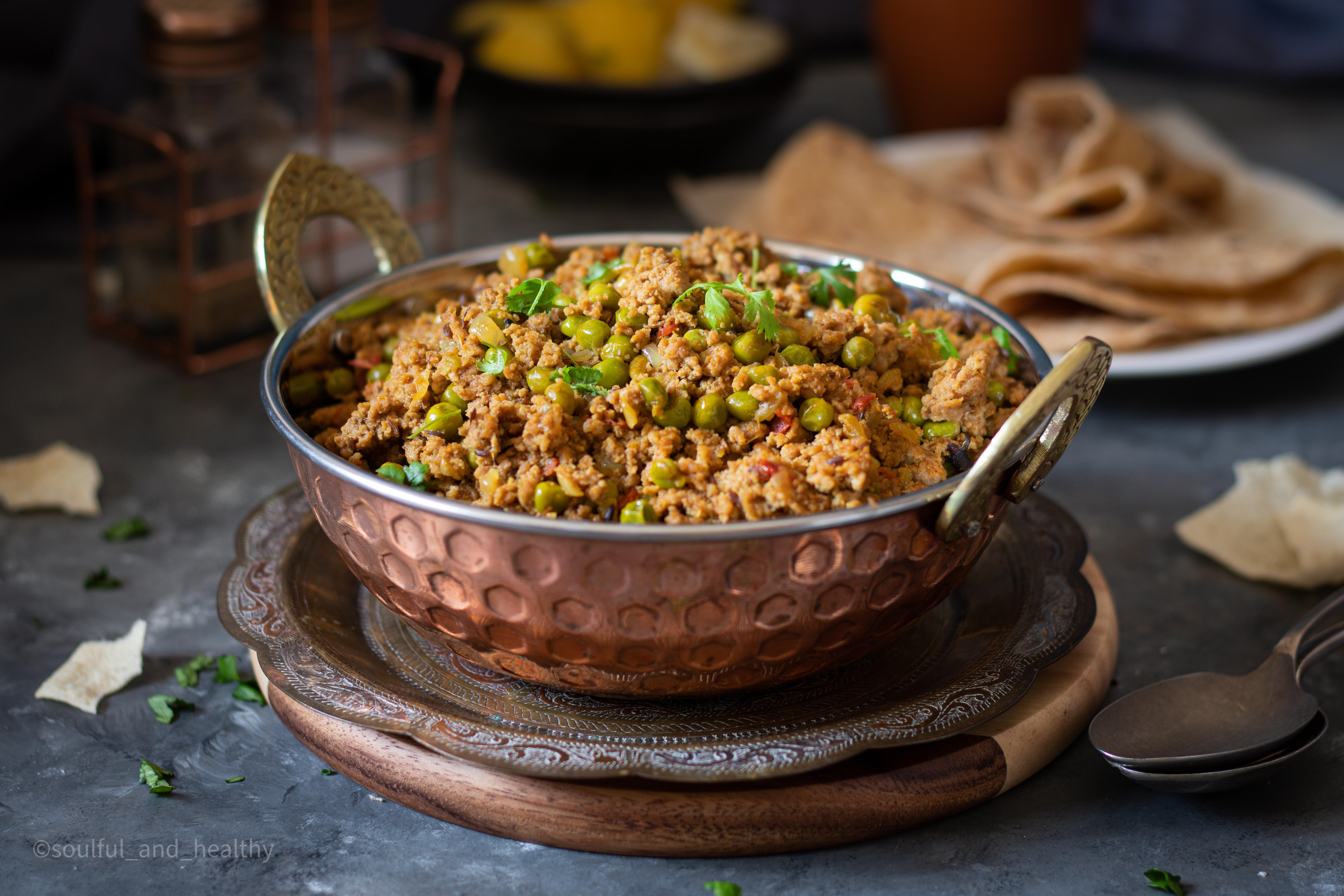 Keema Matar (Lamb mince with green peas curry)