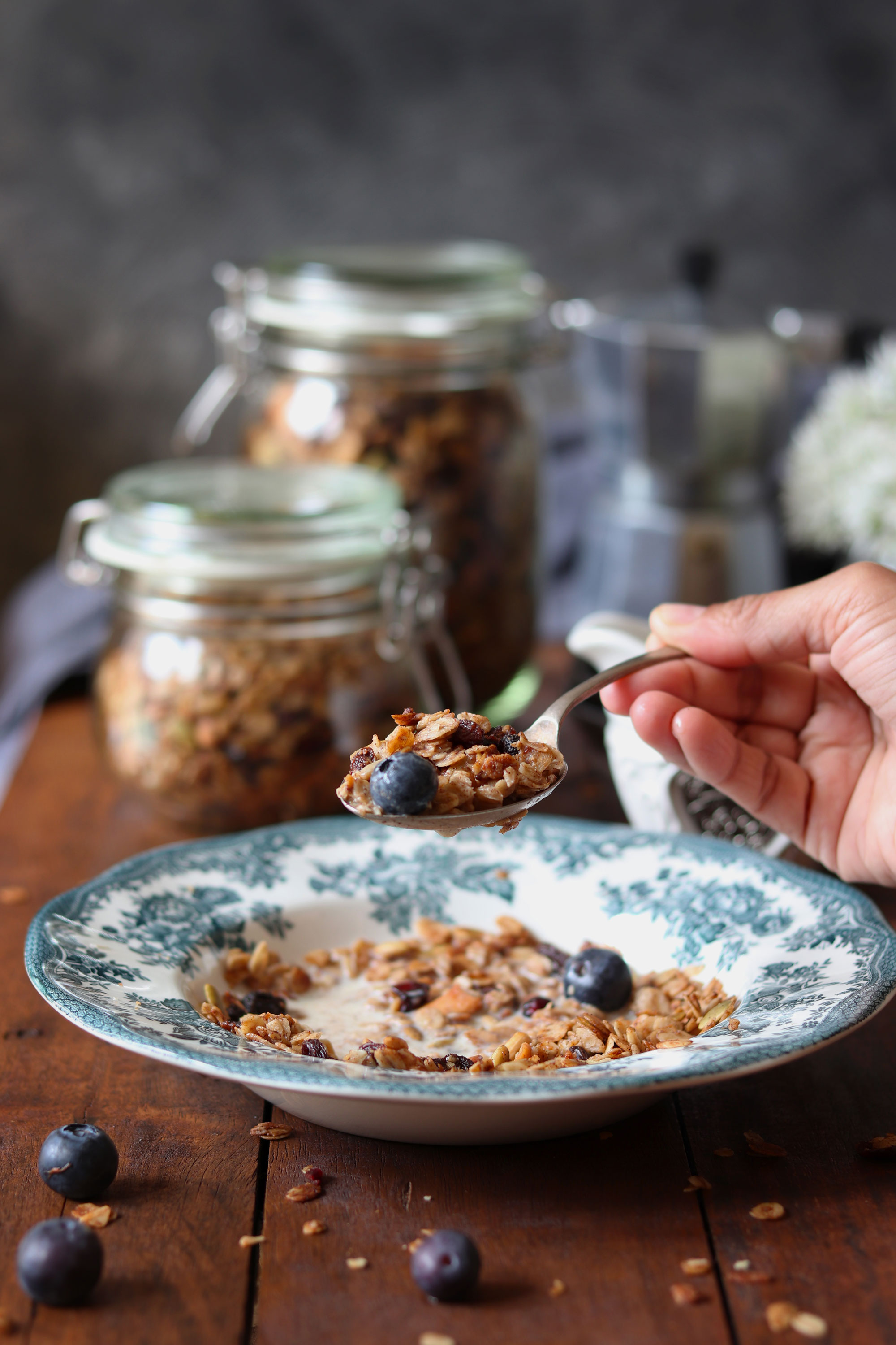 Honey cinnamon granola