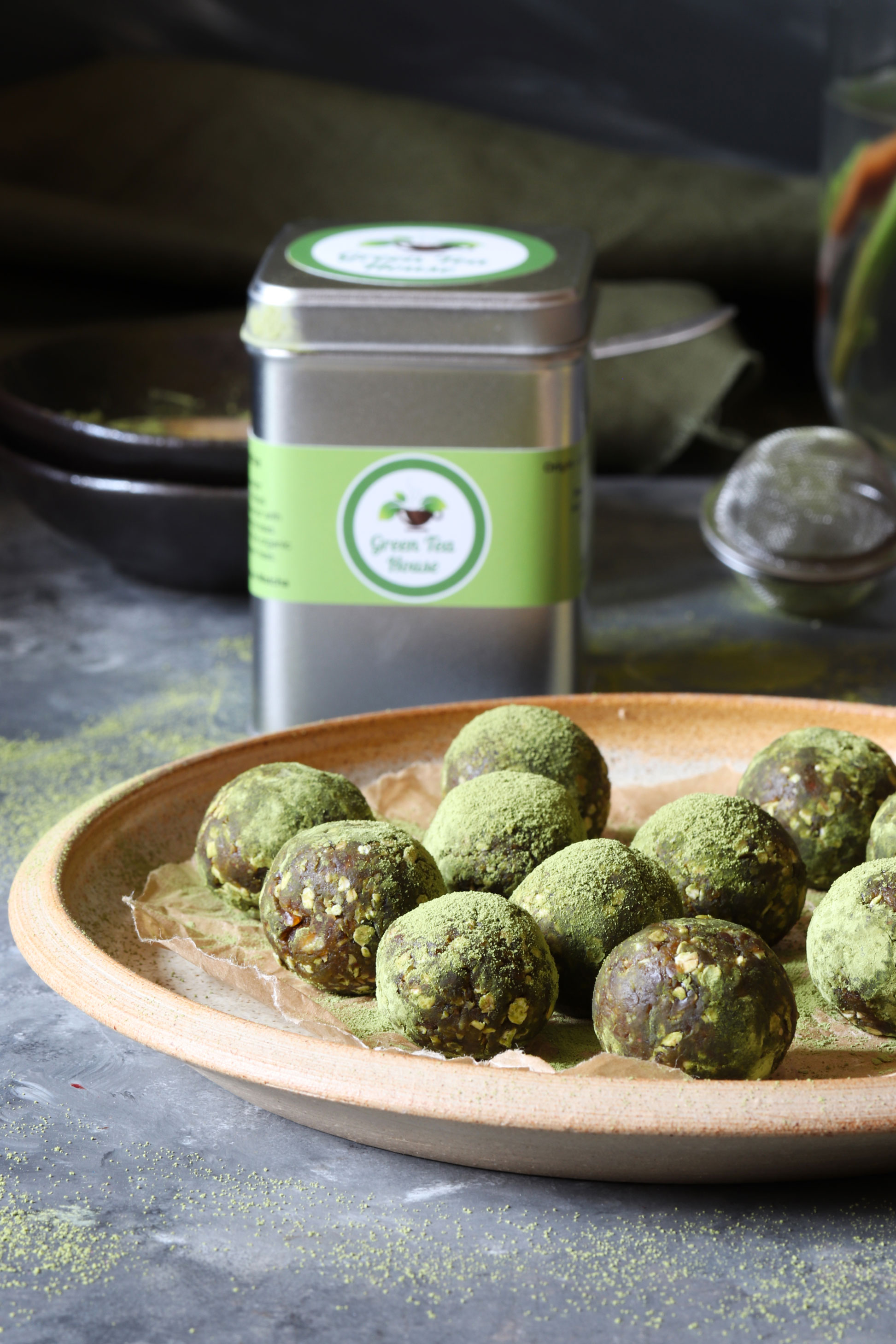 Matcha raw energy balls