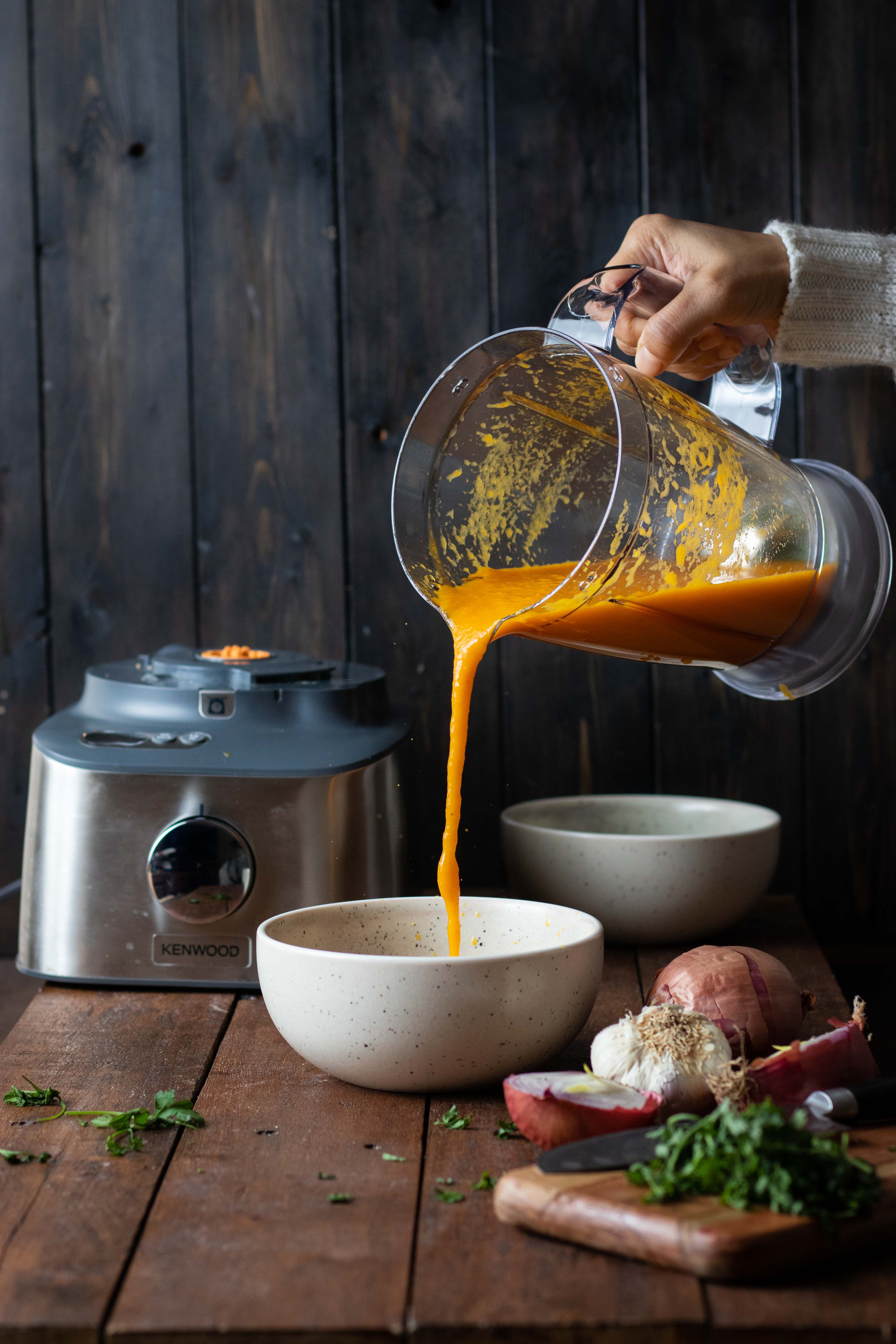 Maple roasted carrot soup