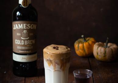 Pumkin spiced whipped coffee with whiskey